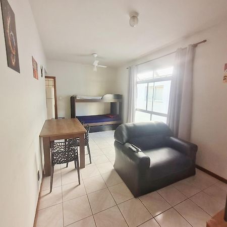 Apartamento Da Musica A 300 Metros Da Areia Da Praia Do Morro, Com 1 Quarto, Garagem, Tv Smart E Wi-Fi Guarapari Eksteriør billede